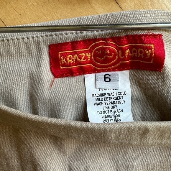 Krazy Larry Beige pull on shorts, 6. CB1837 - Picture 4 of 5